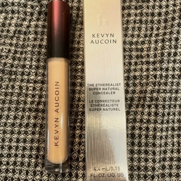 Kevyn Aucoin The Etherealist Super Natural Concealer - Medium - Picture 1 of 2